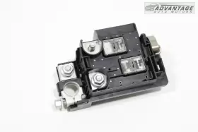 7173-3232-3B TOYOTA Hatchback Junction Block Negative Port #2