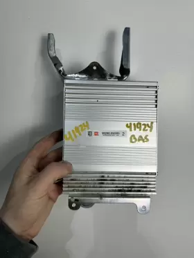 86280-0W280 TOYOTA Stereo Jbl Amplifier Amp Highlander