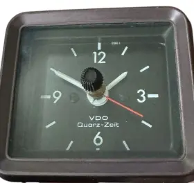214-14-2 VDO Quartz Zeit Dash Clock