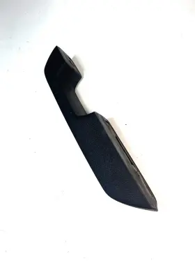 111867171E VOLKSWAGEN Front Row Panel Arm Rest