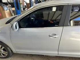 120-59254AL VOLKSWAGEN Driver Left Front Door Station Wgn