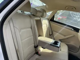 215.VW1N15 VOLKSWAGEN Rear Seat Split Bench Leatherette Row