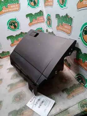 260.VW1M20 VOLKSWAGEN Glove Box Jetta