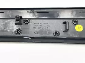 561857212E VOLKSWAGEN Dash Center Radio Bezel Cover Wood Vw #2