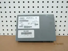 8E0035593K VOLKSWAGEN Radio Control Module Jetta