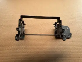 08635957 VOLVO Front Dash Panel Center Bracket S60 V60