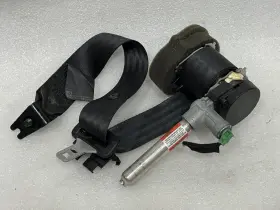 212.VO1C11 VOLVO Left Rear Seat Belt C30