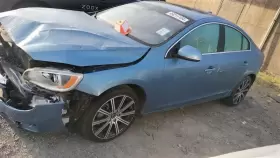 39824506 VOLVO Driver Front Door Panel S60 #3