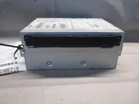 638-74067 VOLVO Am Fm Radio Receiver V60